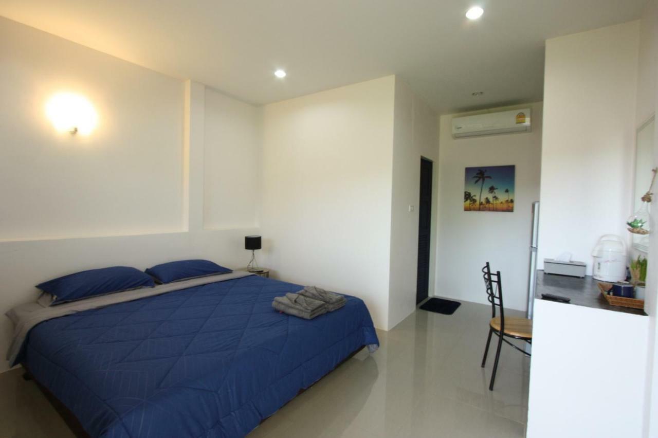 Отель Sun & Sea Nai Yang Phuket Экстерьер фото